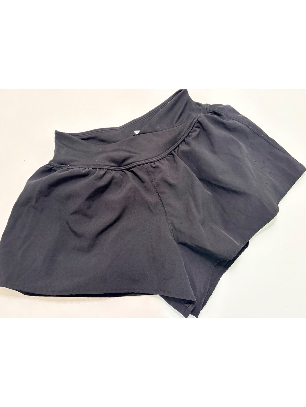 Yogalicious Youth Medium Shorts